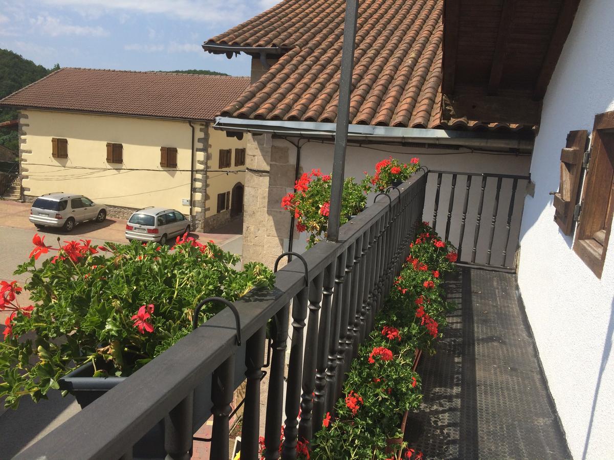 La Posada Nueva Viscarret-Guerendiain Esterno foto